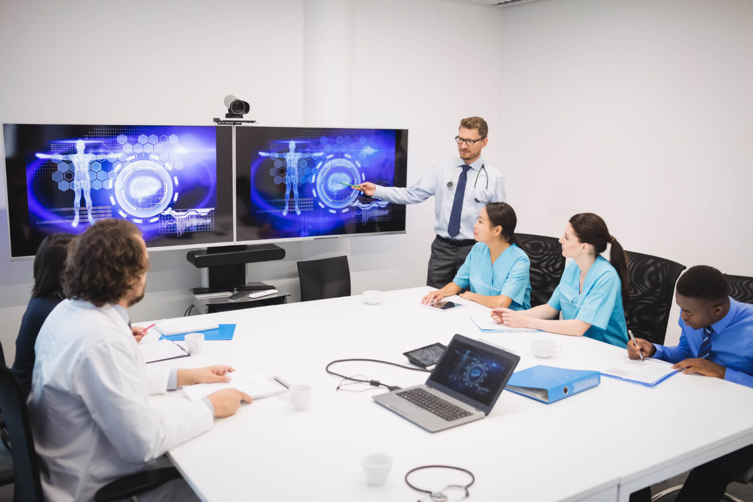IT infrastructure for multi-location dental practices network setup
